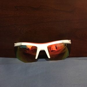Under Armour core sunglasses