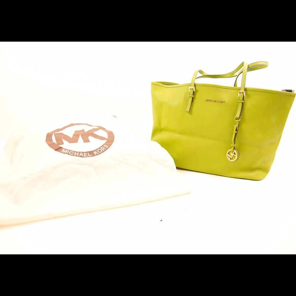 Michael Kors Jet Set Tote Large
