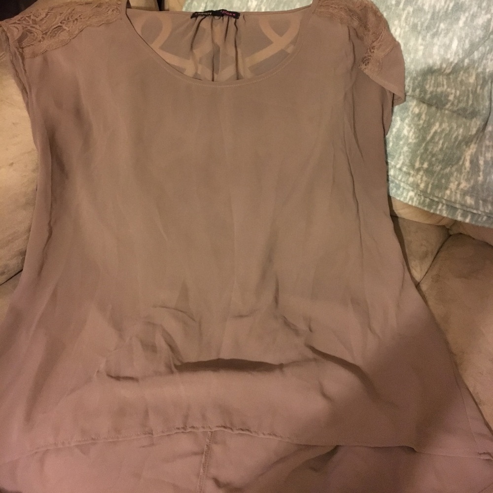 Beige/ gray blouse