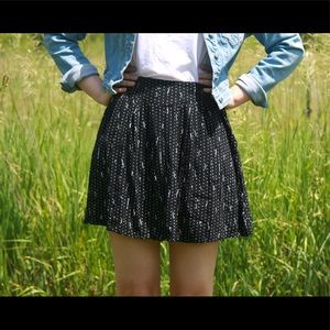 Black and White Patterned Skirt