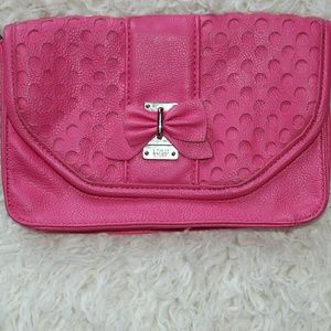 Cute pink lulu wristlet