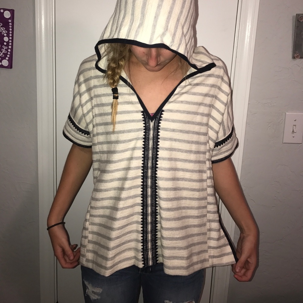 Madewell Short Sleeve Hoodie SZ xs/s