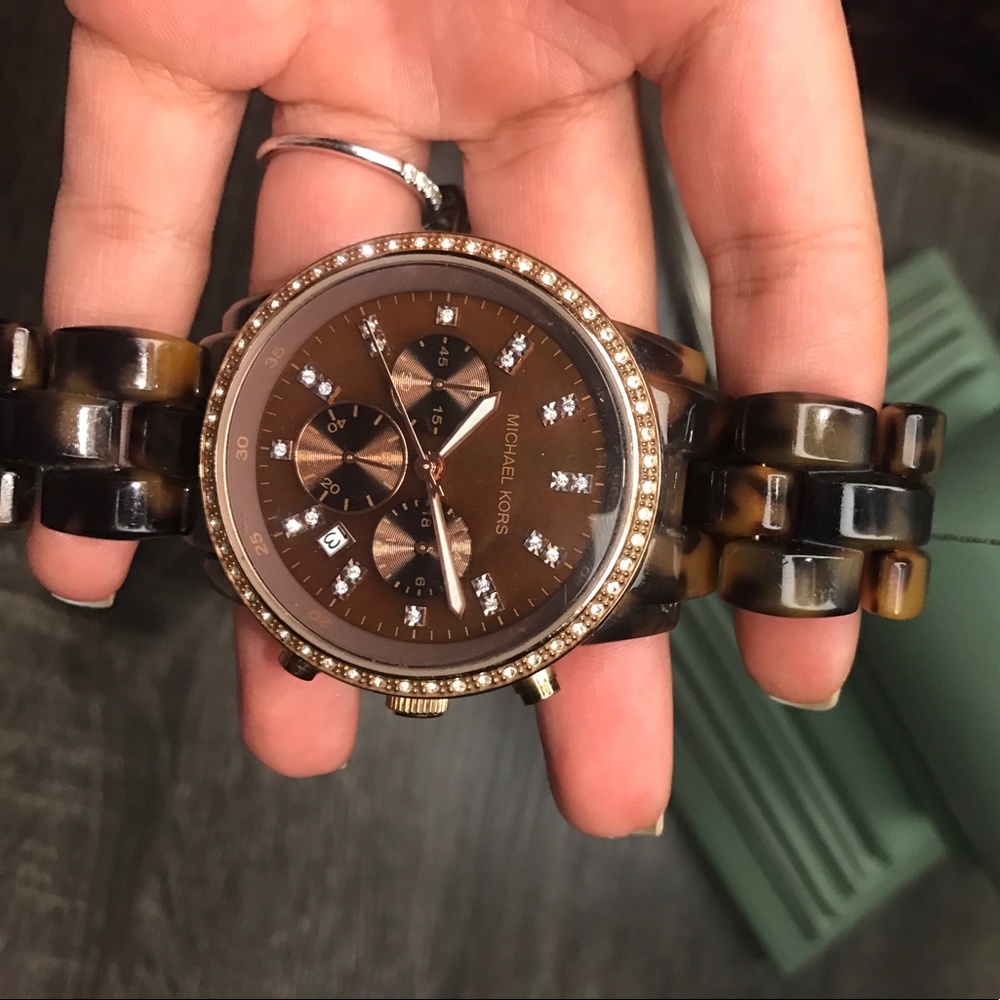 MICHEAL KORS TORTOISE JEW FACED WATCH