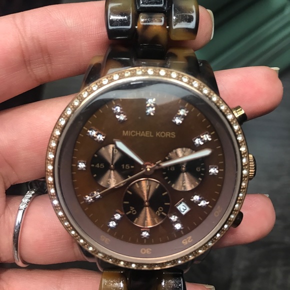 MICHEAL KORS TORTOISE JEW FACED WATCH - Picture 3 of 8