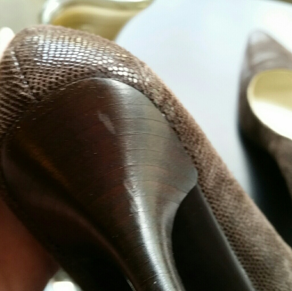 🎉HP🎉Calvin Klein Faux Snakeskin Dolly Pumps🐍 - Picture 6 of 8