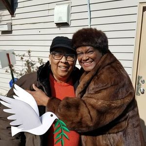 Meet your Posher, Brenda