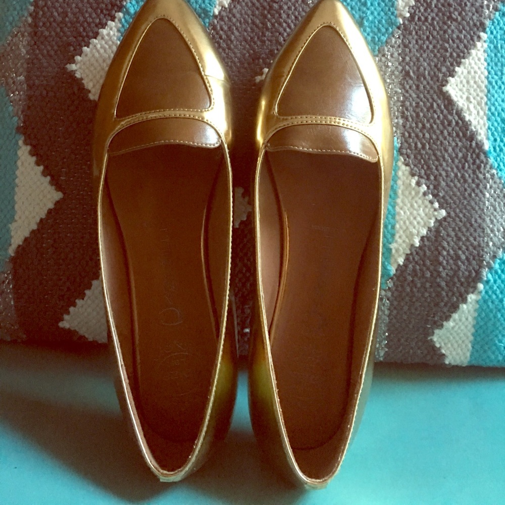 Gold flats