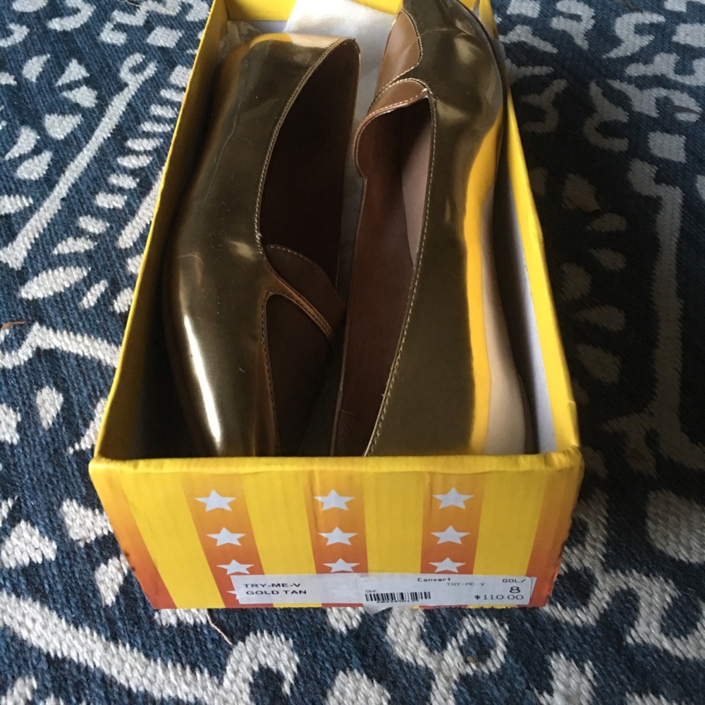 Gold flats - Picture 5 of 6