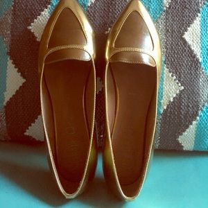 Gold flats