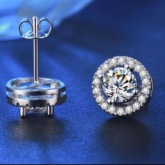 Diamond Halo Studs - Picture 2 of 5