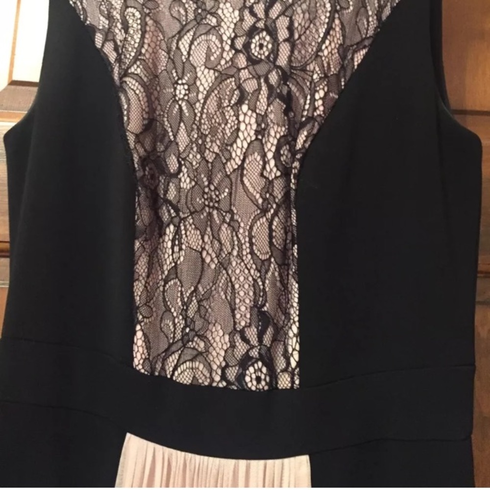 JS Collections Gown - Picture 5 of 6