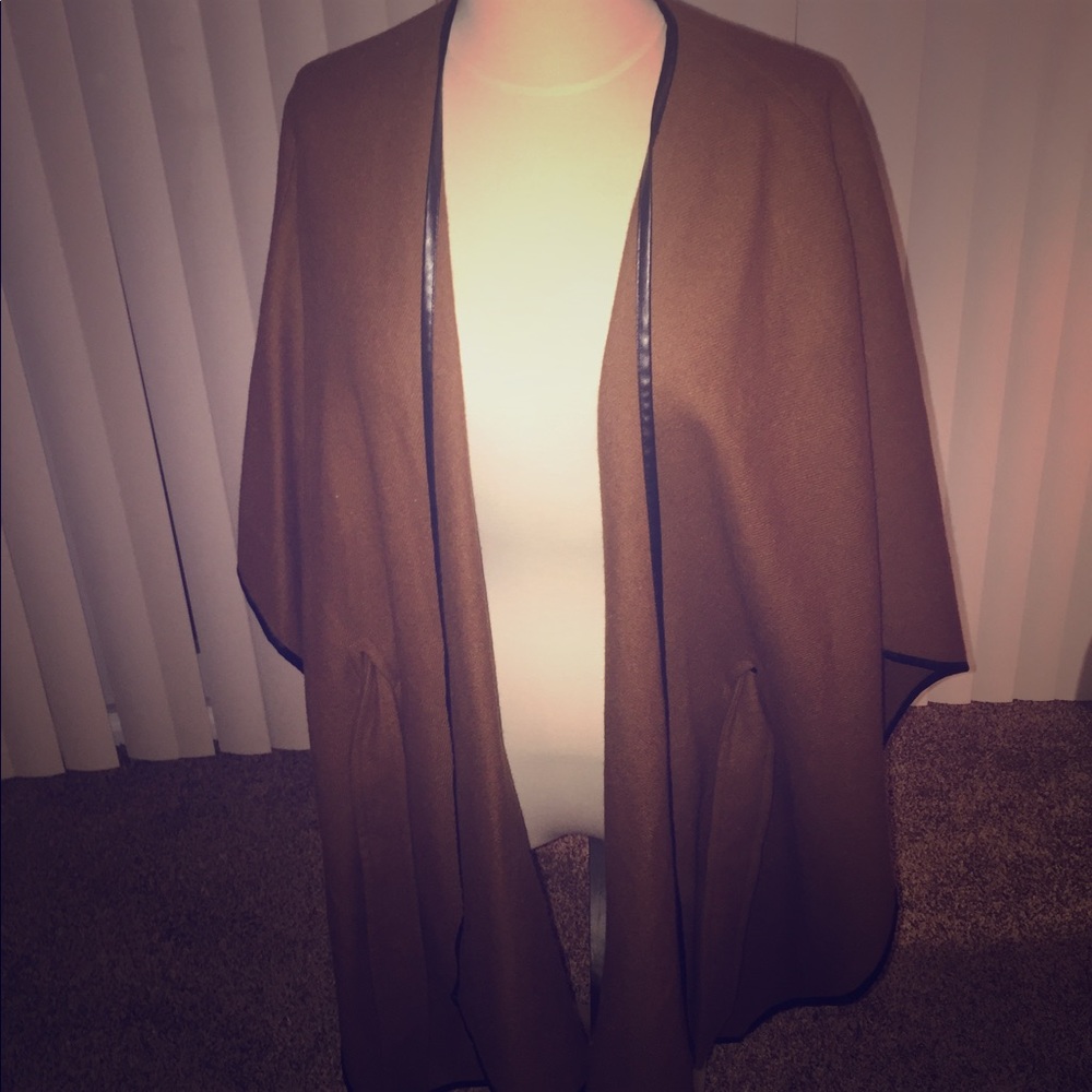 Ann Taylor Cape