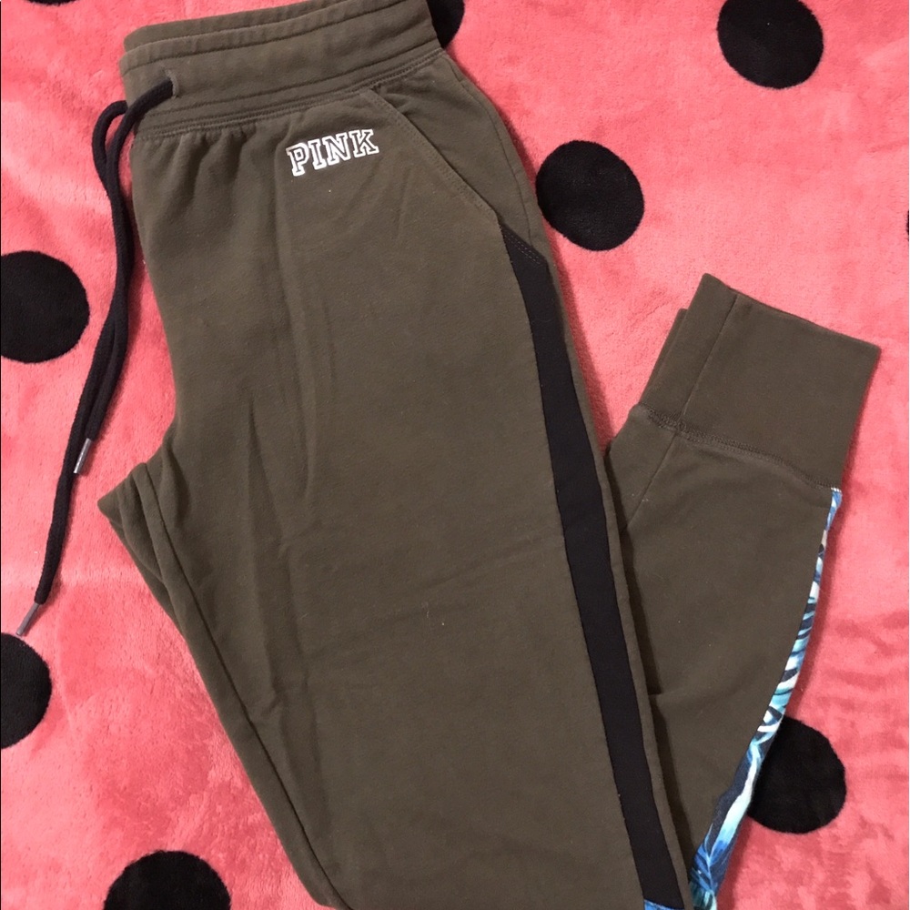 VS PINK Joggers 💝
