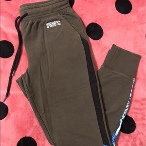 VS PINK Joggers 💝