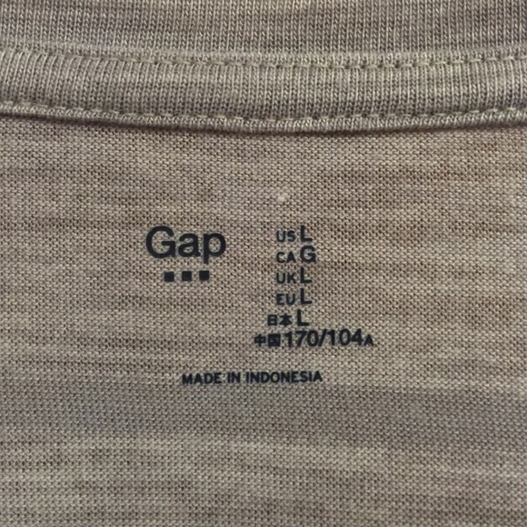 Women's Gap subtle stripe tank - Picture 2 of 5