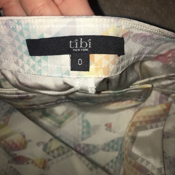 Tibi shorts - Picture 4 of 4
