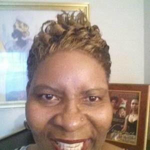 Meet your Posher, Daphine