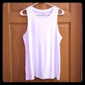 Women's Gap tank