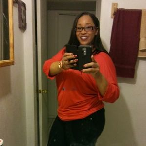 Meet your Posher, Candice