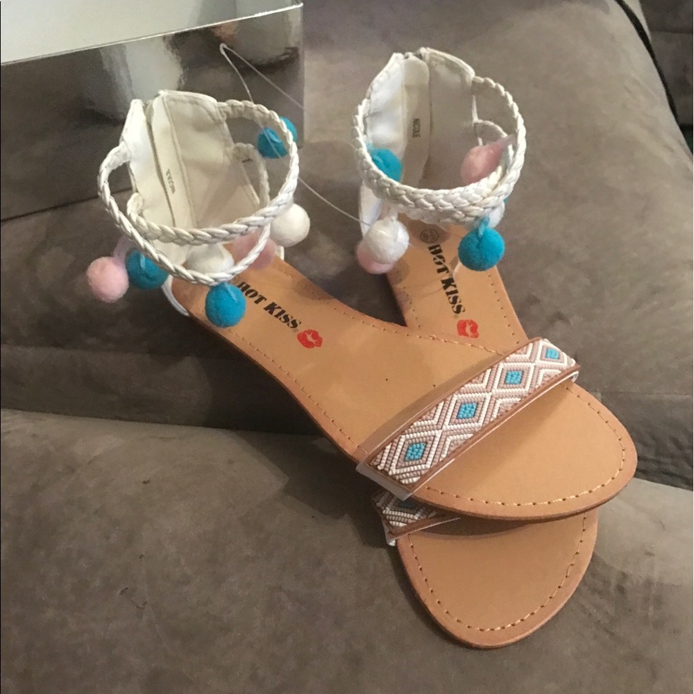 New super cute sandals sz 8.5