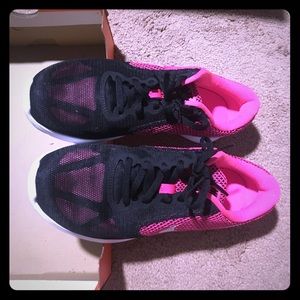 Hot Pink & Black Nike Women's Revolution 3