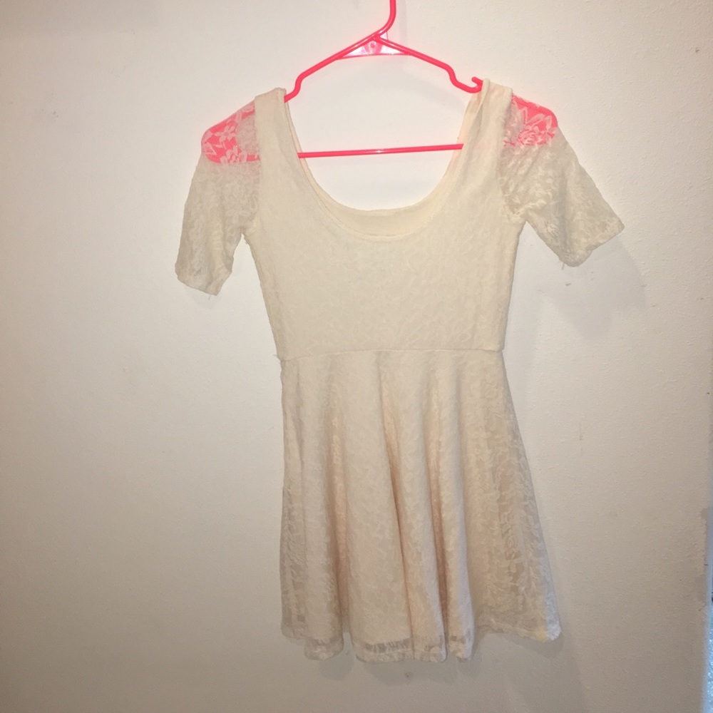 white lace dress