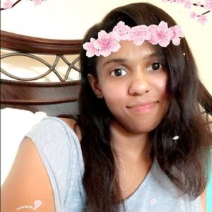 Meet your Posher, Maya