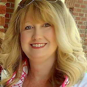 Meet your Posher, Paige