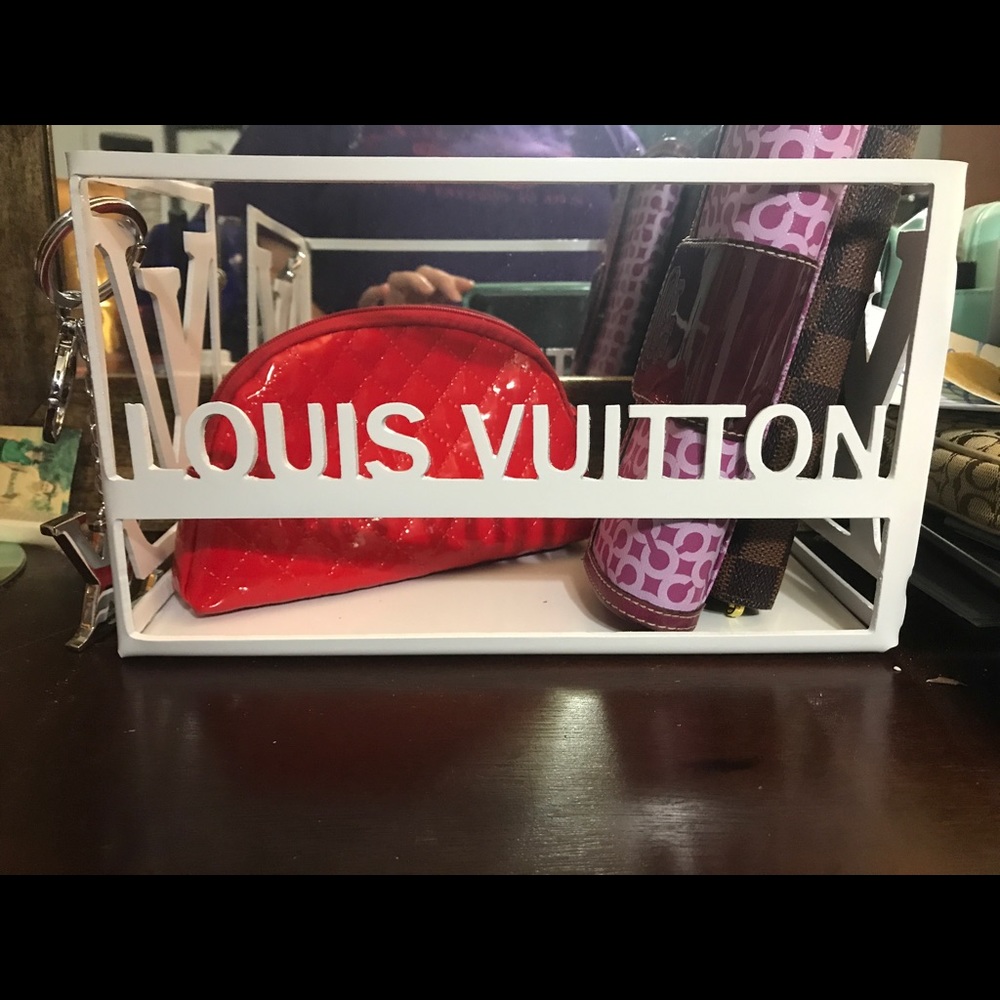 Metal wallet holder