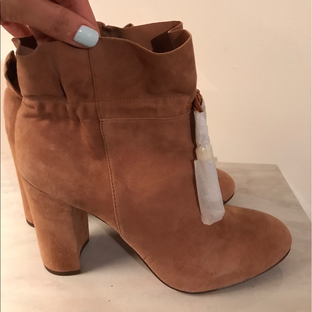 Louise et Cie Tassel Bootie size 10