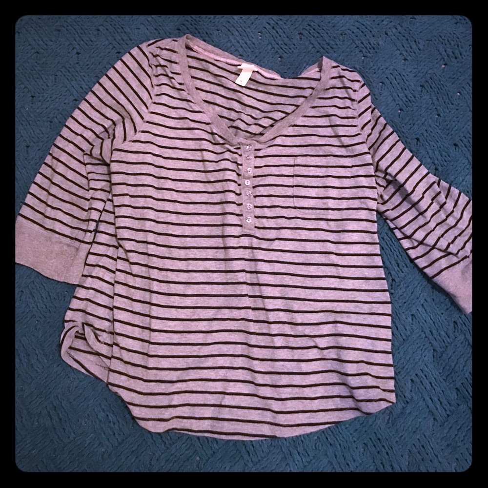 Mossimo 3/4 sleeve t-shirt size 3