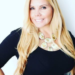 Meet your Posher, Silvia nohemi