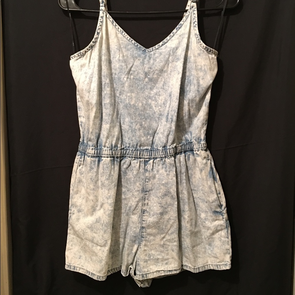 Acid wash romper 2X$10 bundle