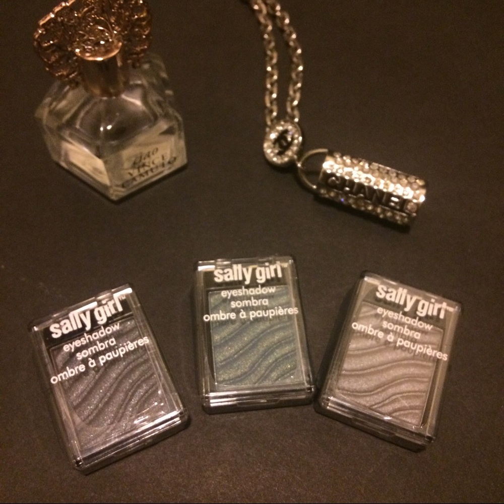 Sally Girl Eyeshadow Singles Bundle