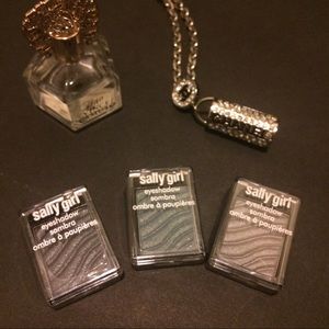 Sally Girl Eyeshadow Singles Bundle