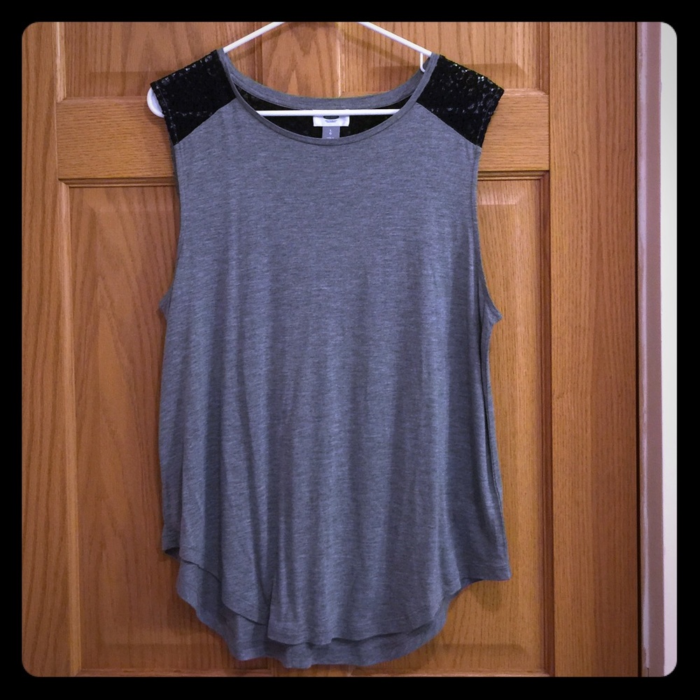 Women's Old Navy tank