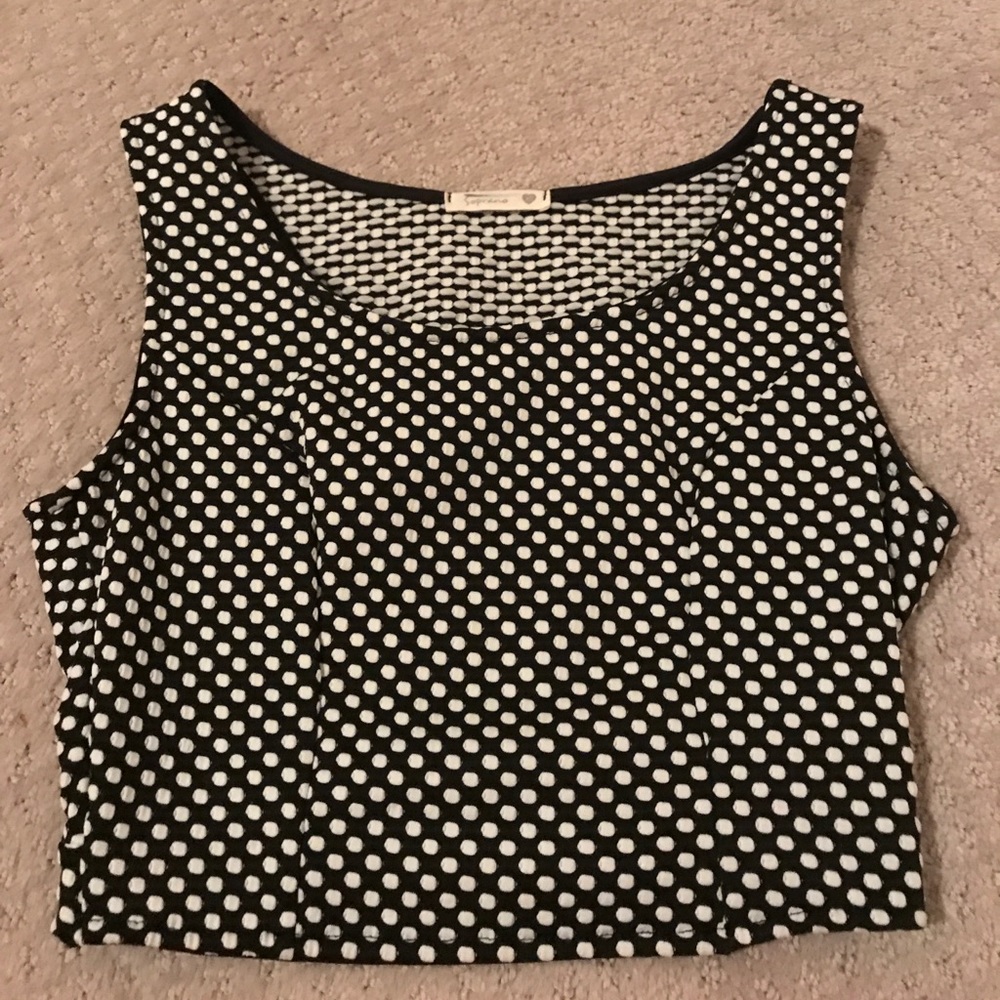 Crop top with cut out back