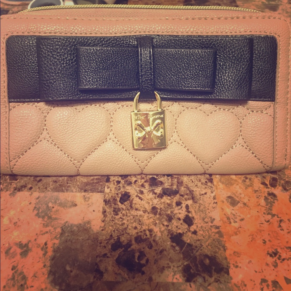 Betsy Johnson wristlet purse
