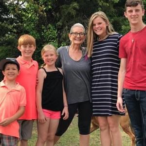 Meet your Posher, Beth