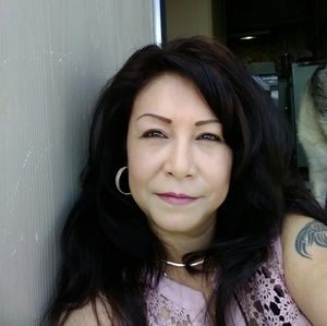 Meet your Posher, Paula