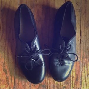Caprezio Tap Shoes