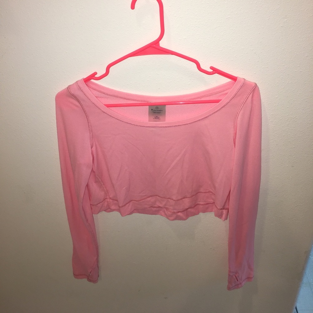 cropped, long sleeve shirt