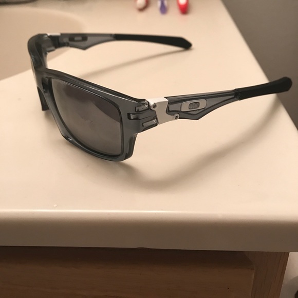 Customized Authentic Oakley sunglasses - Picture 1 of 3