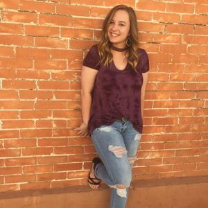 Meet your Posher, Sara