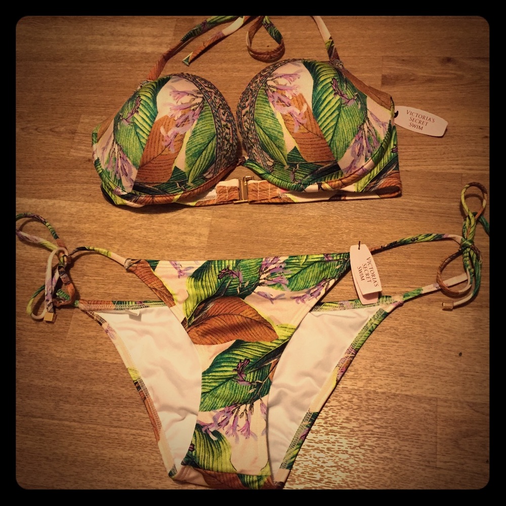 Brand new VS bathing suit