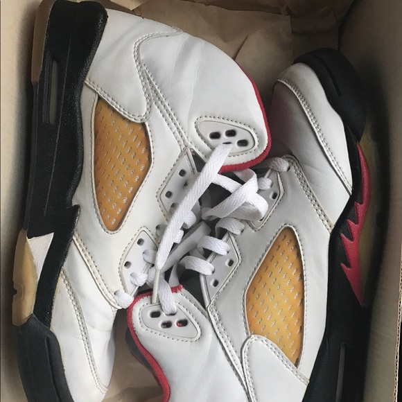 Nike Air Jordan 5 fire red 1999