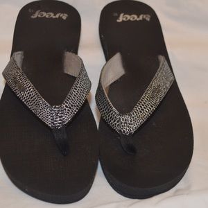 Reef flip flops