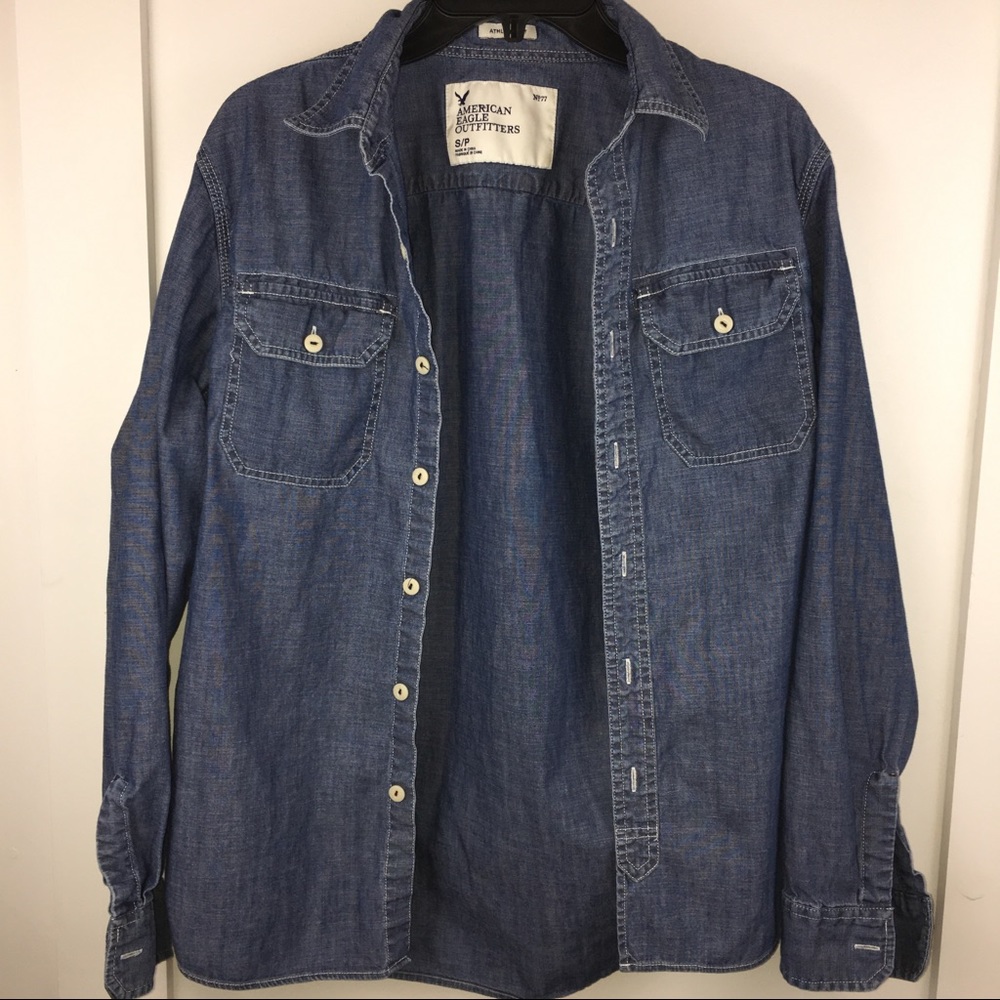American Eagle Outfitters women's jean shirt