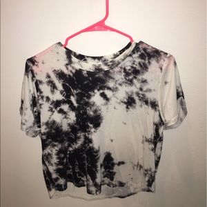 short sleeve, black tie dye top