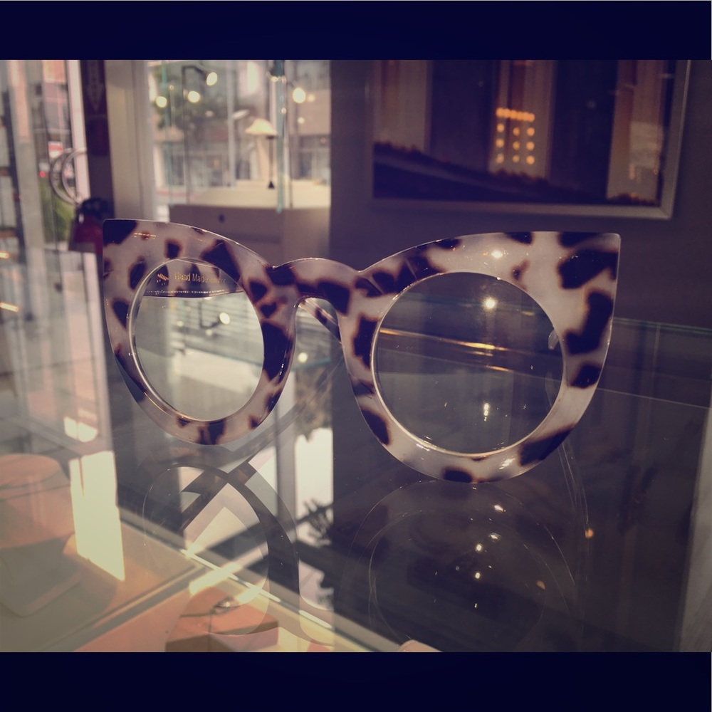 Vintage Style Leopard Glasses